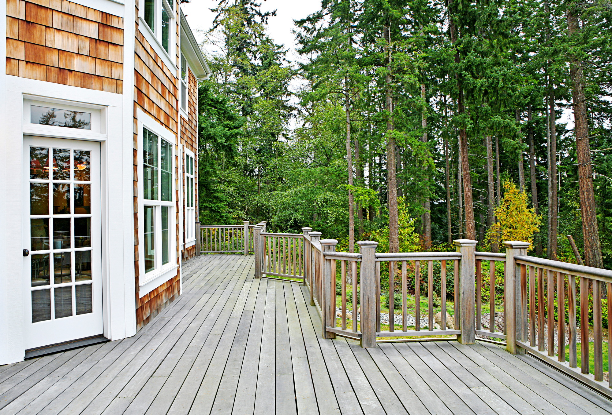 How Is a Deck Different from a Patio and a Porch? - New Jersey Interior ...